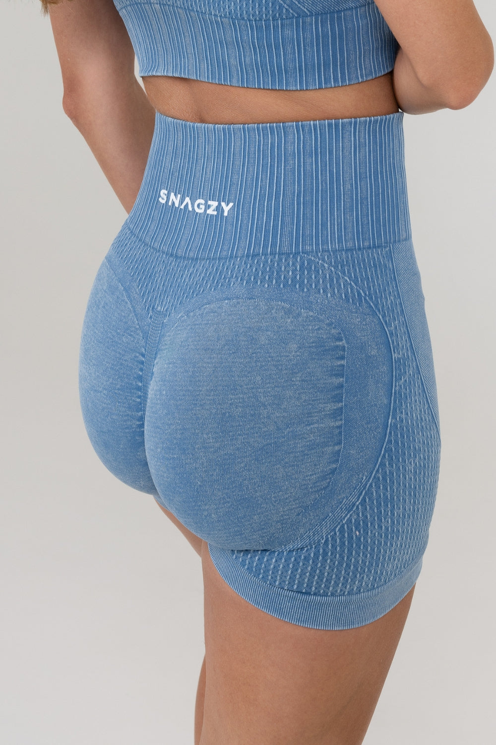 Womens Nova Scrunch Shorts